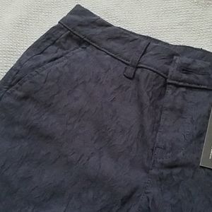 Vera Wang Capri pants